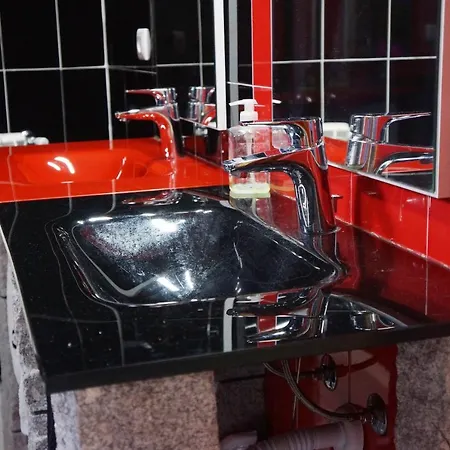 Casinha Bonecas - Casa Com Piscina Privada בית נופש