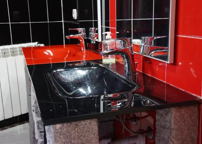 Casinha Bonecas - Casa Com Piscina Privada Ferienhaus