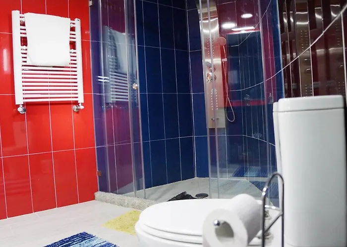 Casinha Bonecas - Casa Com Piscina Privada *