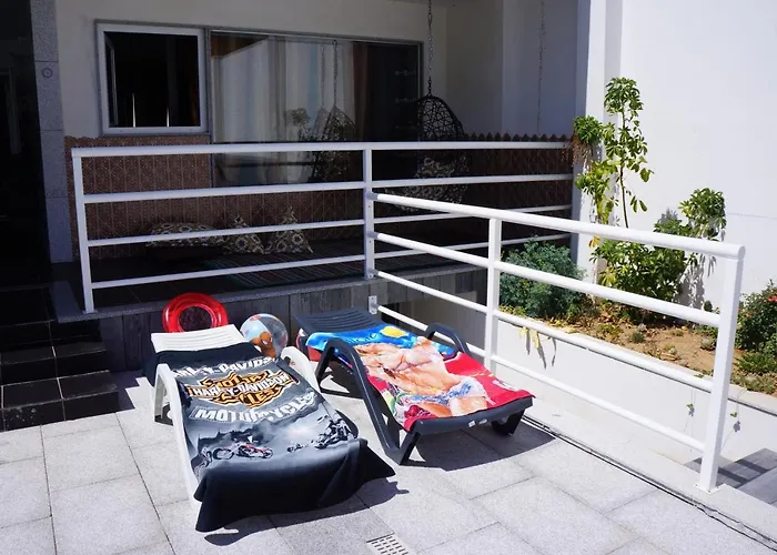 Casinha Bonecas - Casa Com Piscina Privada Ferienhaus